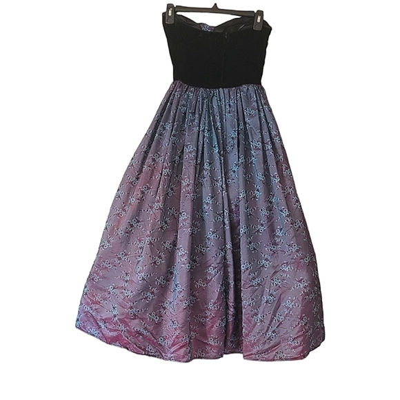 Gunne Sax 80's Velvet and Iridescent Satin Floral Strapless Ankle Length Gown - Picture 8 of 9